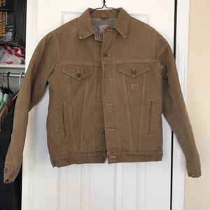 Nice button up carharrt coat new condition